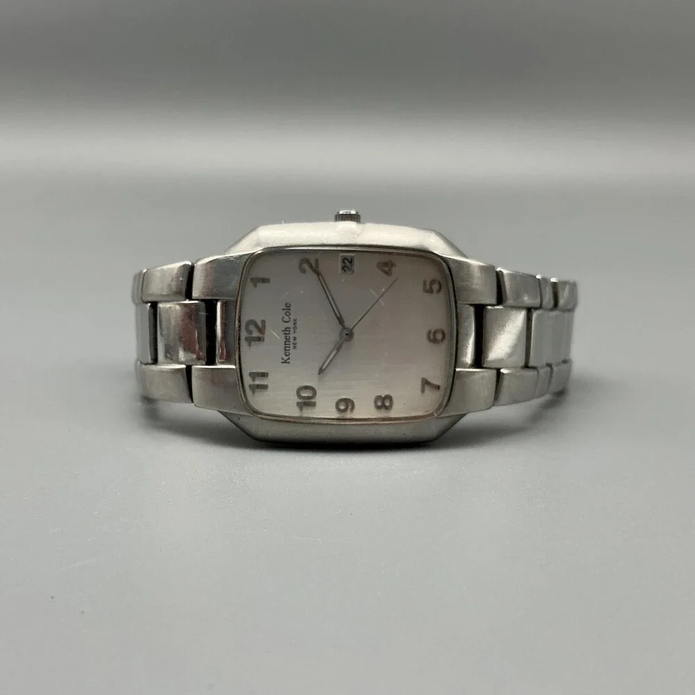 Kenneth Cole Mens Watch 30mm Silver Tone Stainless Date KC3297 New Battery 7.25